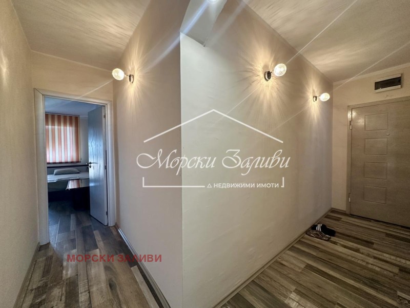 À venda  2 quartos Burgas , Centar , 74 m² | 84247058 - imagem [8]
