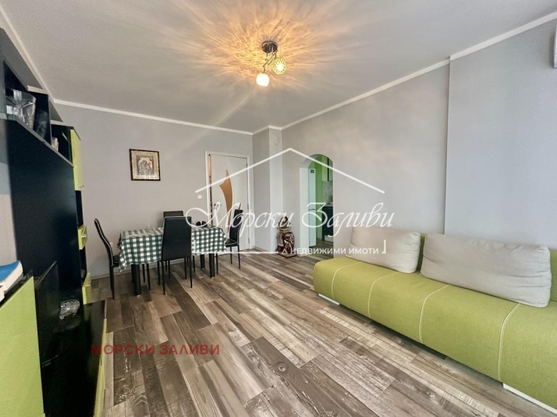 À venda  2 quartos Burgas , Centar , 74 m² | 84247058 - imagem [5]