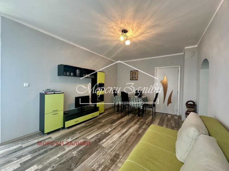 À venda  2 quartos Burgas , Centar , 74 m² | 84247058 - imagem [4]