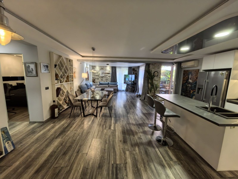 Продава 3-СТАЕН, гр. София, Бояна, снимка 2 - Апартаменти - 52508296