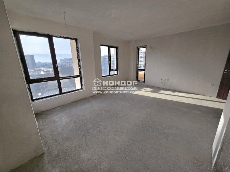 Продава 3-СТАЕН, гр. Пловдив, Център, снимка 2 - Апартаменти - 52837579