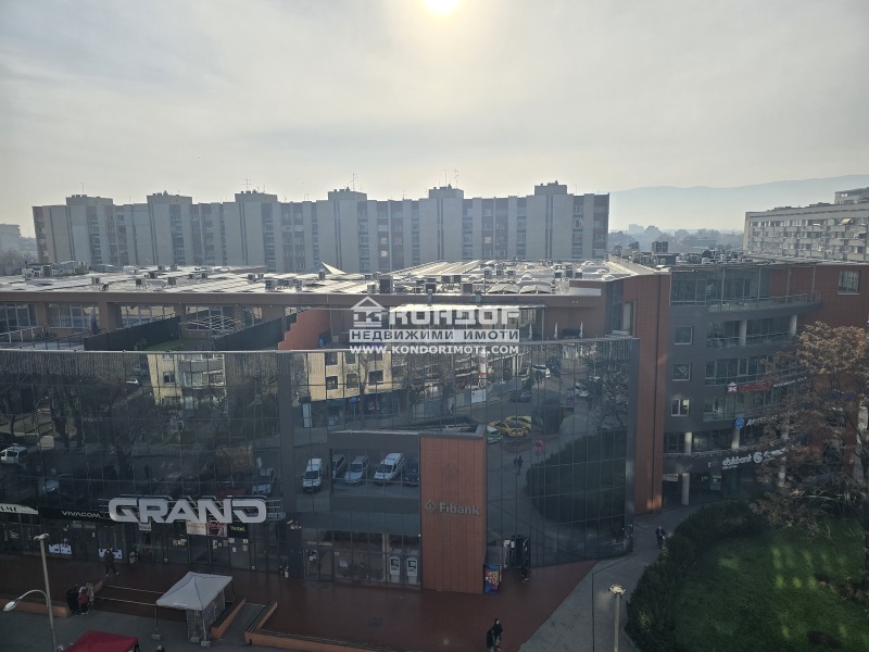 Продава 3-СТАЕН, гр. Пловдив, Център, снимка 7 - Апартаменти - 52837579