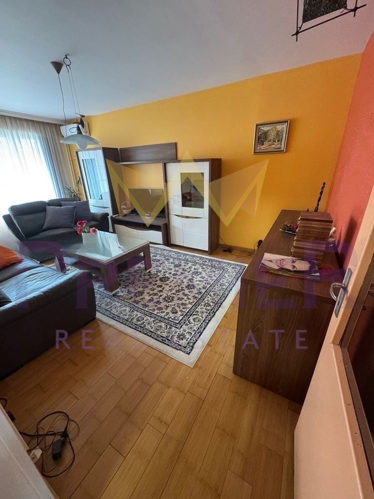 Продава 3-СТАЕН, гр. София, Дружба 1, снимка 2 - Апартаменти - 54535227