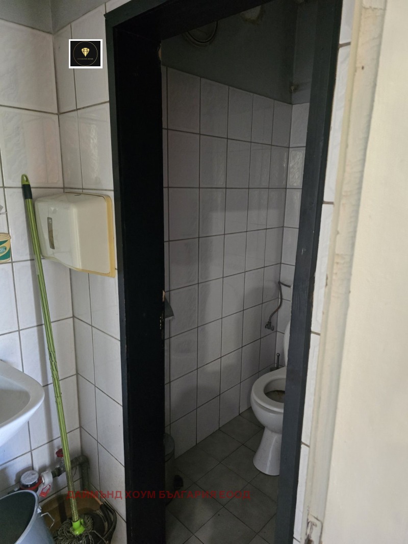 Продава МАГАЗИН, гр. Пловдив, Христо Смирненски, снимка 3 - Магазини - 52440941