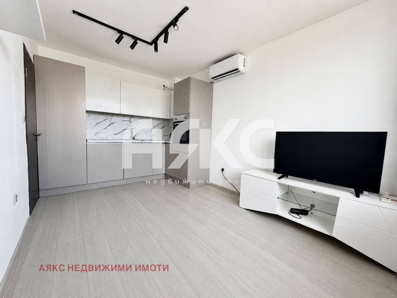 Продава 2-СТАЕН, гр. София, Банишора, снимка 3 - Апартаменти - 55900210