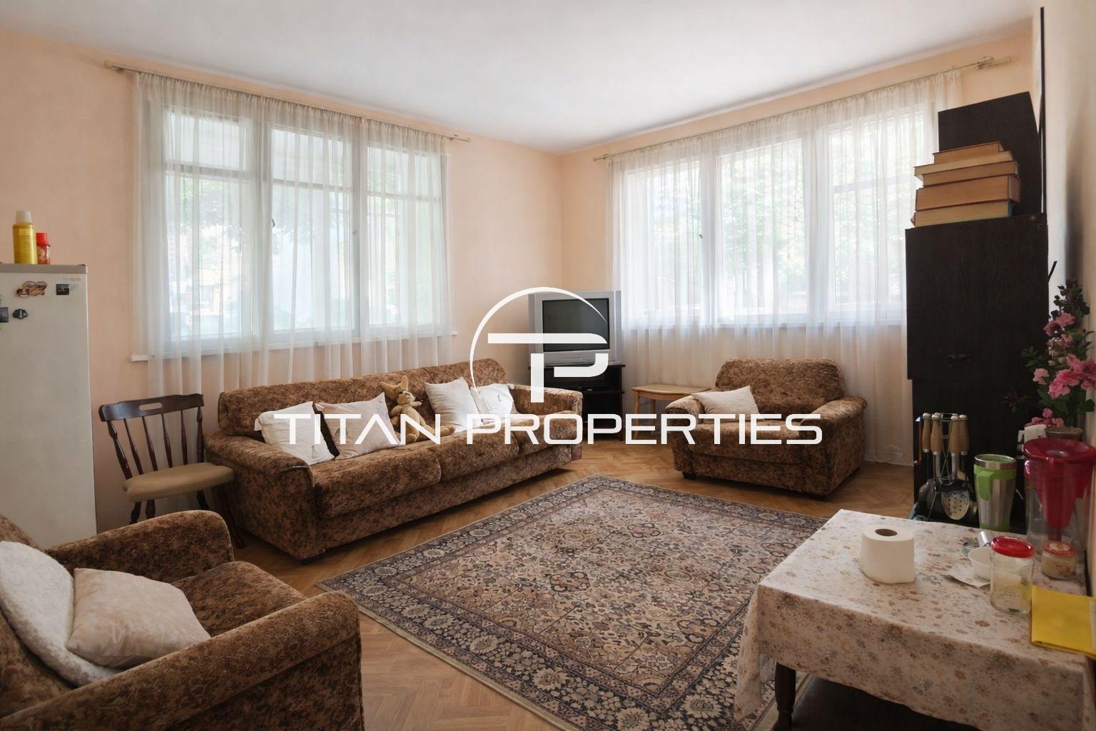 Продава ЕТАЖ ОТ КЪЩА, гр. Пловдив, Гагарин, снимка 2 - Етаж от къща - 56321782