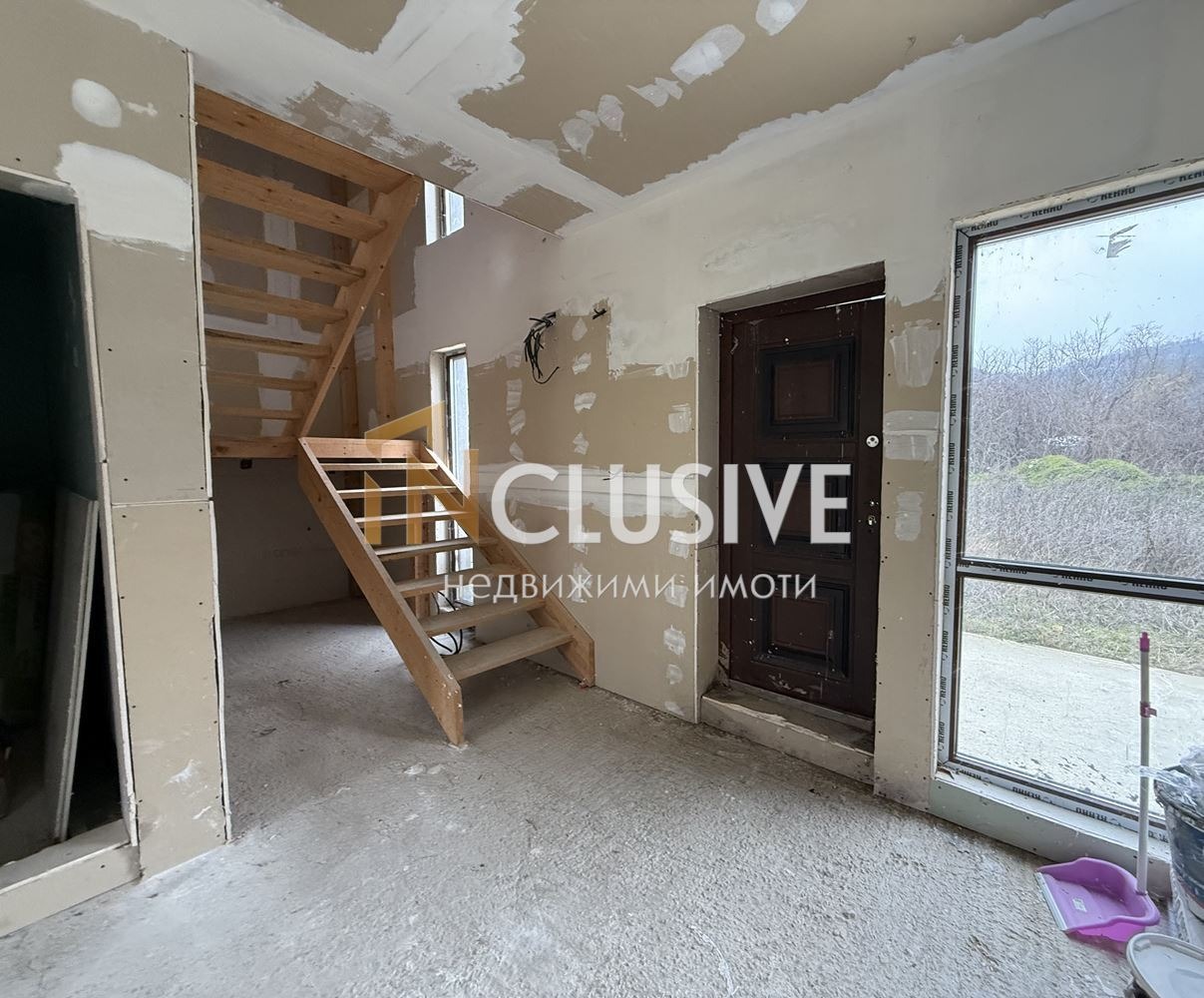 Продава КЪЩА, гр. Варна, м-т Балам Дере, снимка 2 - Къщи - 53411316