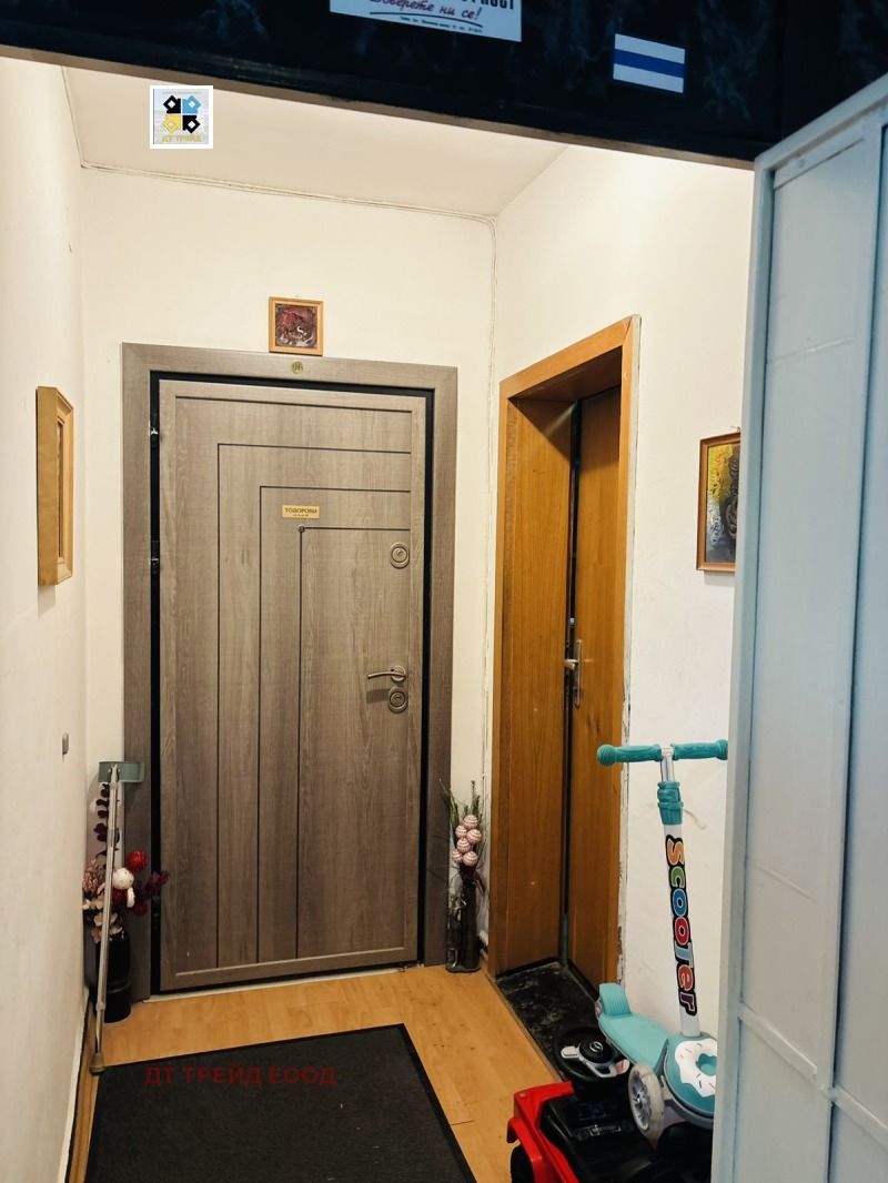 Продава 2-СТАЕН, гр. София, Сухата река, снимка 2 - Апартаменти - 53061064