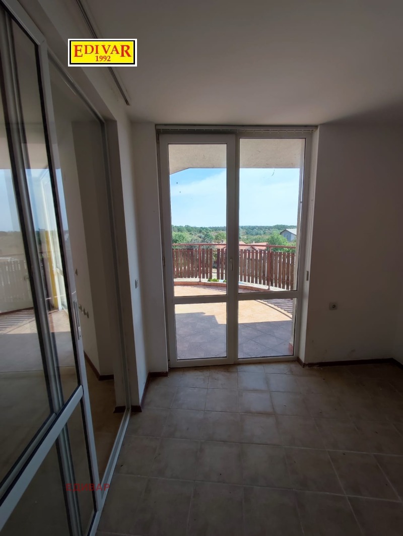 На продаж  2 спальні область Добрич , Каварна , 100 кв.м | 92737470 - зображення [2]