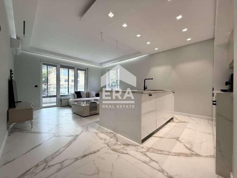 Продава 3-СТАЕН, гр. София, Бояна, снимка 2 - Апартаменти - 53229987