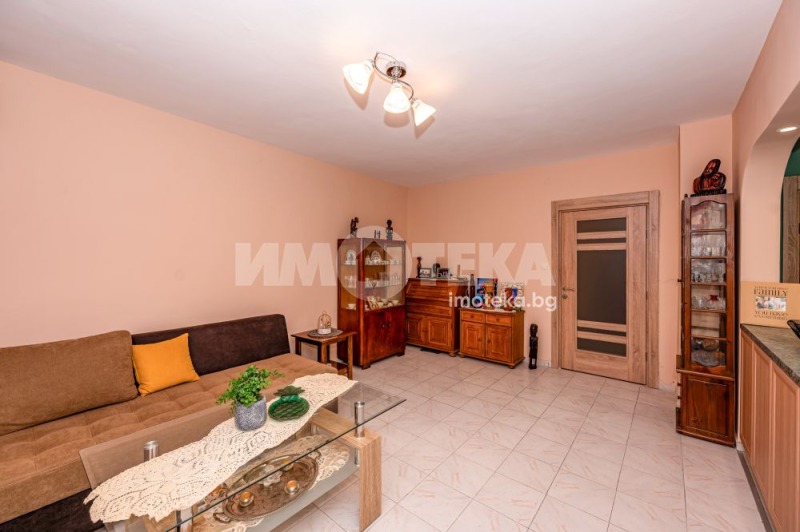 For Sale  1 bedroom Plovdiv , Tsentar , 76 sq.m | 42674741 - image [14]
