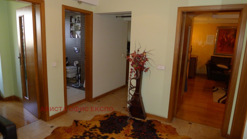 En venta  2 dormitorios Sofia , Meditsinska akademiya , 90 metros cuadrados | 80166157 - imagen [9]