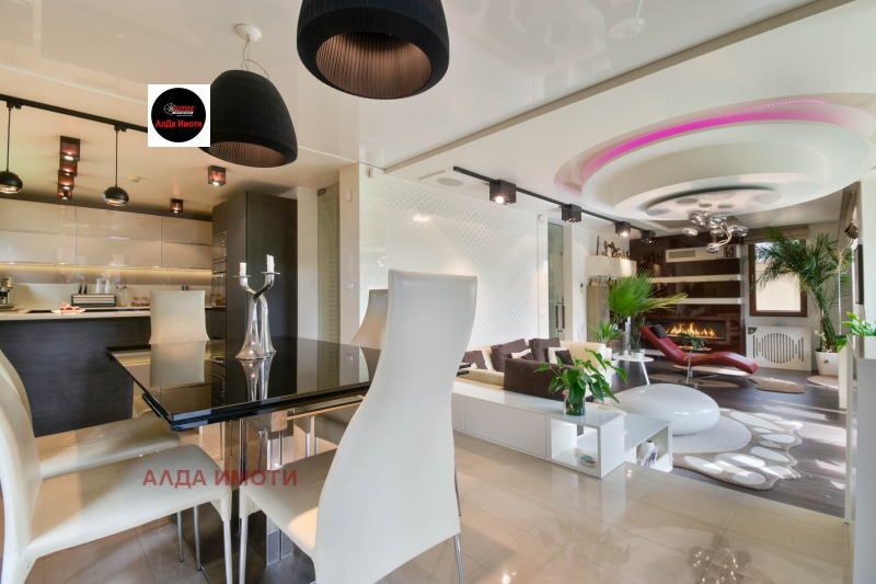 Продава КЪЩА, гр. София, м-т Детски град, снимка 4 - Къщи - 51941360