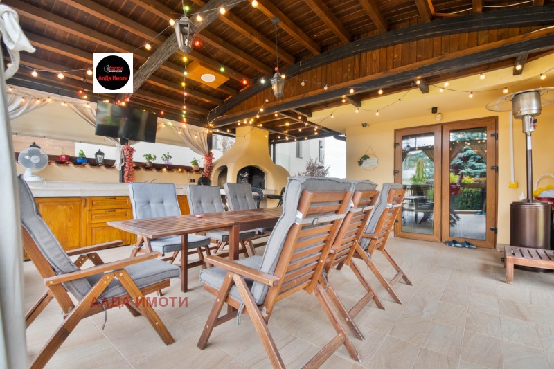 Продава КЪЩА, гр. София, м-т Детски град, снимка 15 - Къщи - 51941360