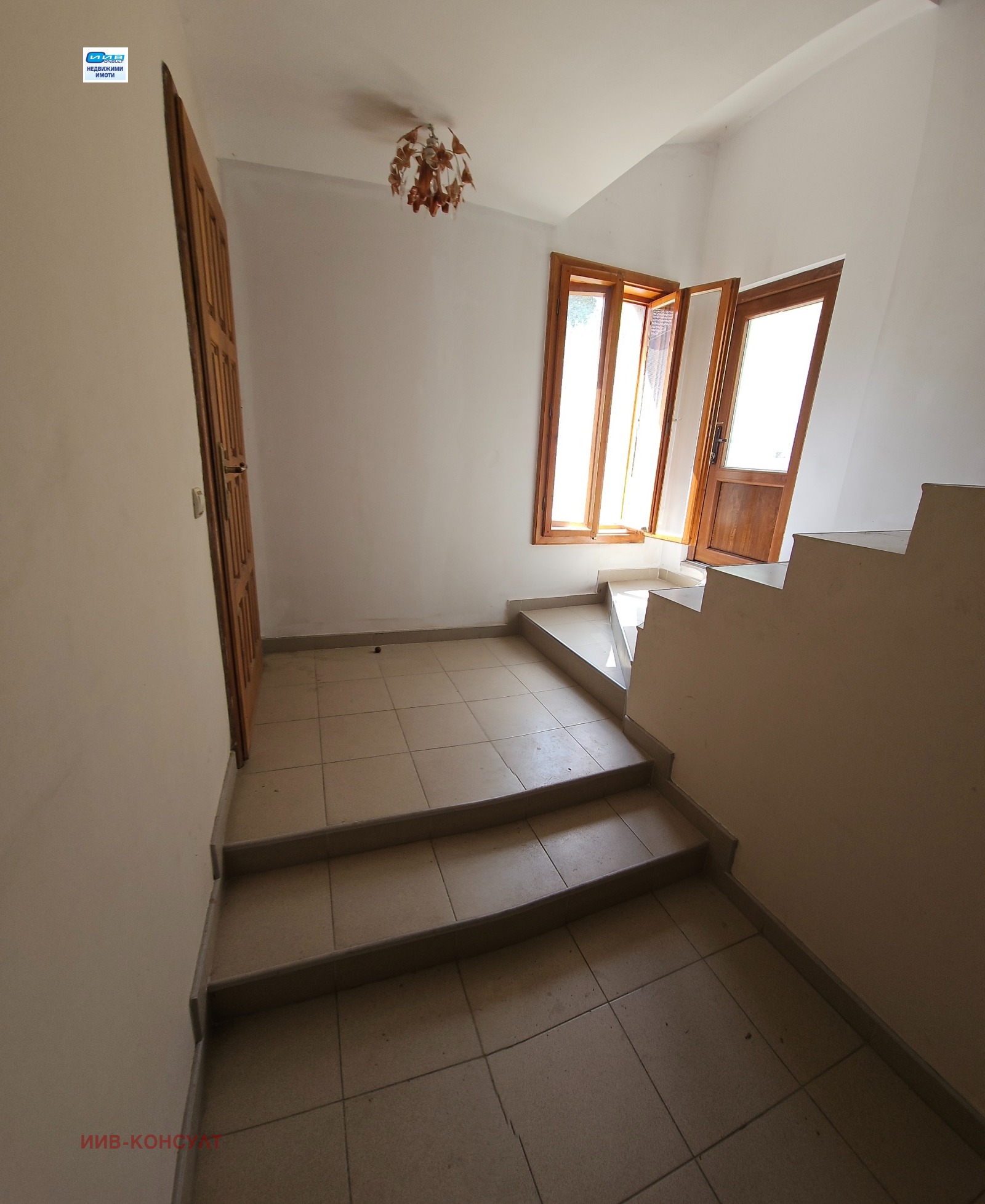 Продава КЪЩА, с. Малки чифлик, област Велико Търново, снимка 11 - Къщи - 54565998