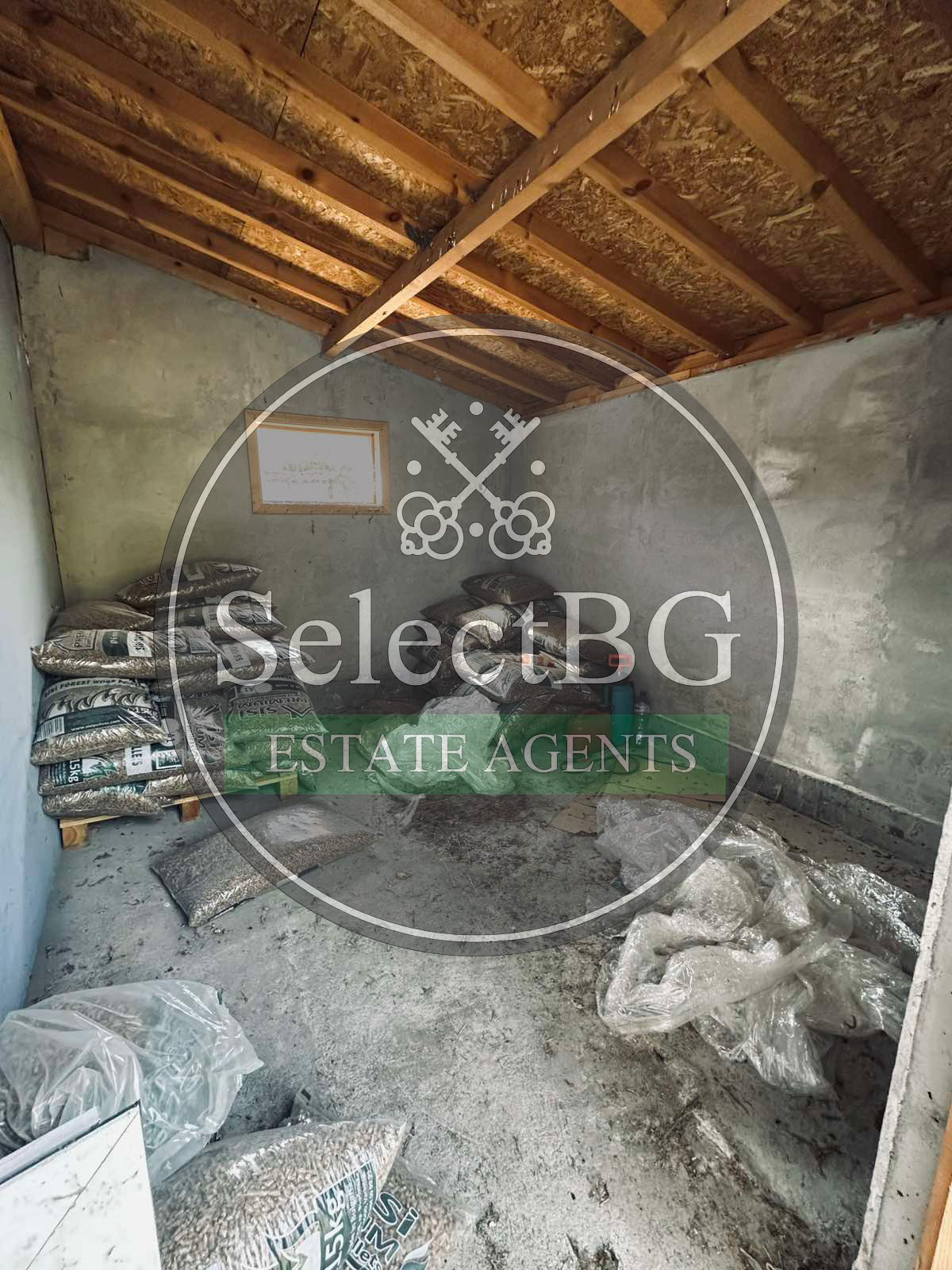 Продава КЪЩА, с. Хотница, област Велико Търново, снимка 14 - Къщи - 56189007