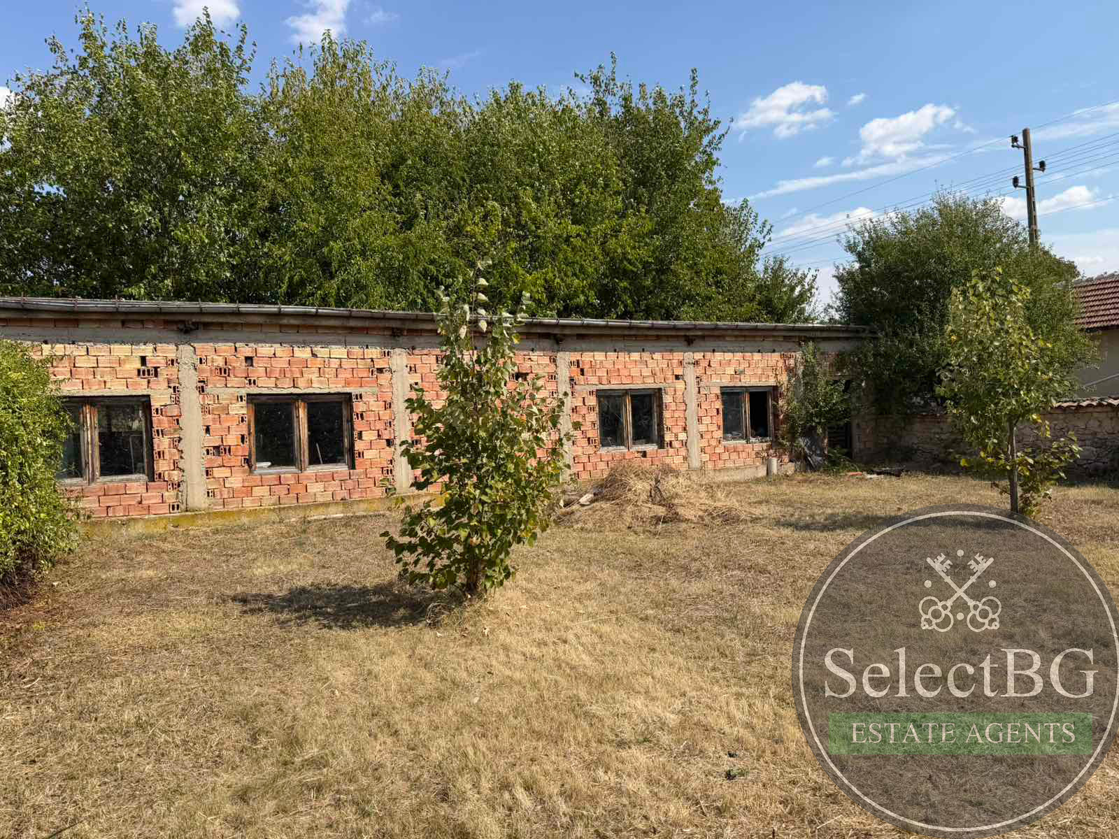 Продава КЪЩА, с. Хотница, област Велико Търново, снимка 16 - Къщи - 56189007