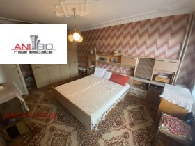 2 dormitoare Levsci 2, Varna 1