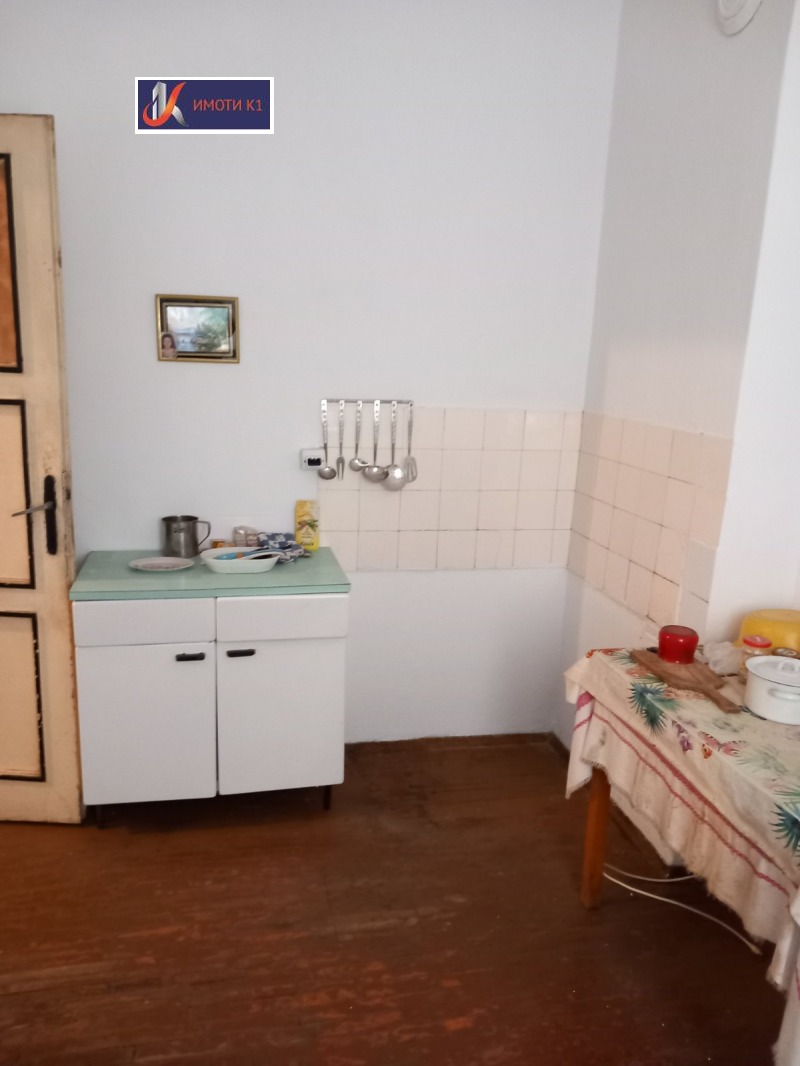 De vânzare  1 dormitor Pernic , Iztoc , 55 mp | 31332055
