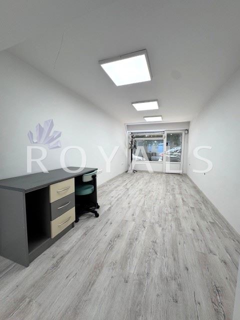 Продава ОФИС, гр. Варна, Колхозен пазар, снимка 9 - Офиси - 53950742