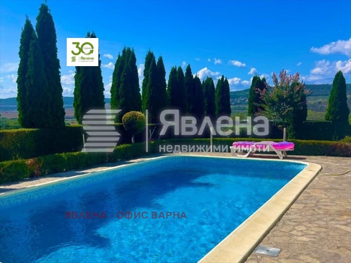 Продава КЪЩА, с. Оброчище, област Добрич, снимка 3 - Къщи - 49407791