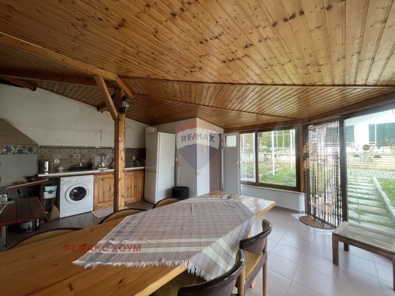 Till salu  Hus region Dobrich , Baltjik , 120 kvm | 77133805 - bild [9]