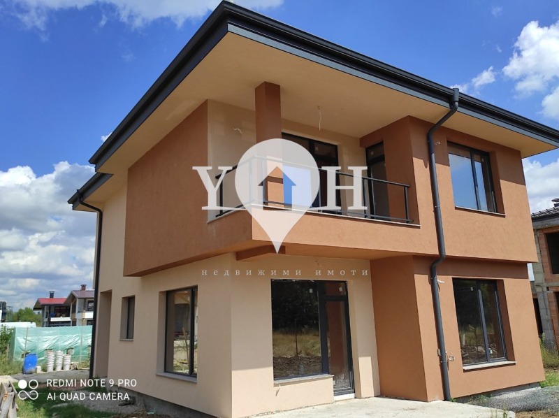 Til salgs  Hus region Sofia , Bosjurishte , 216 kvm | 72984985 - bilde [2]