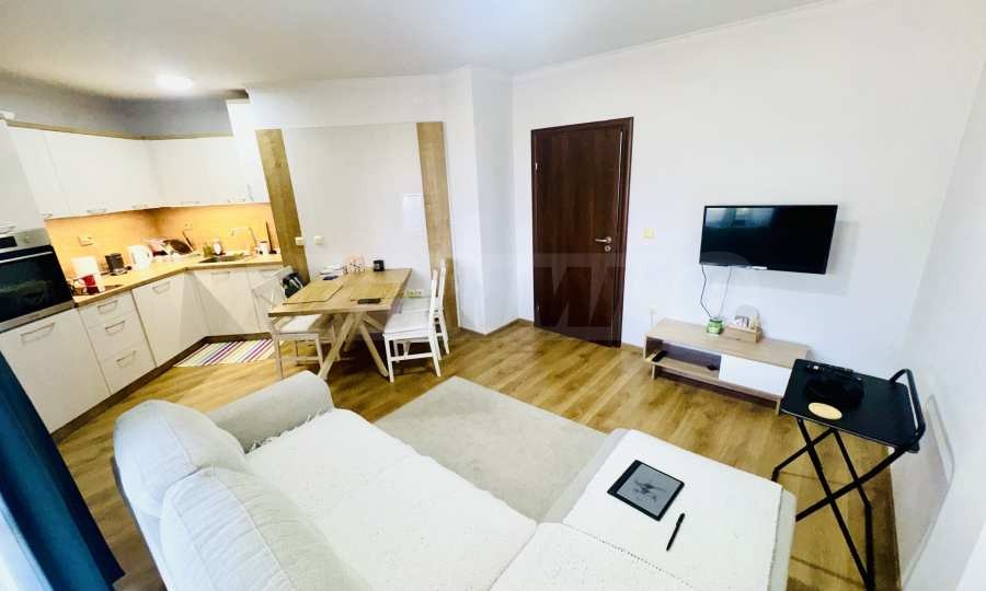 Продава 2-СТАЕН, гр. Велико Търново, Център, снимка 8 - Апартаменти - 55352676