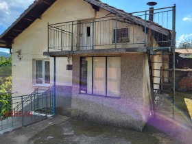 Maison Dren, région Pernik 1