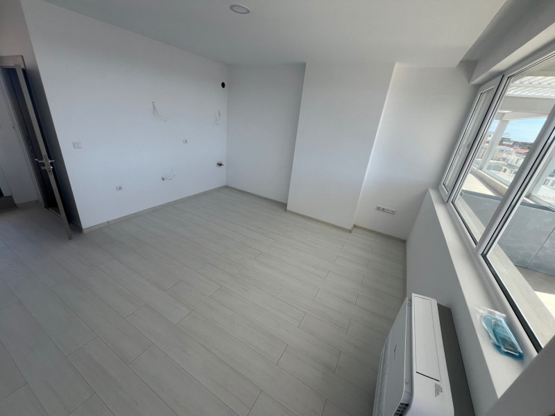 Te koop  Studio regio Boergas , k.k. Slantsjev brjag , 54 m² | 29012056 - afbeelding [6]