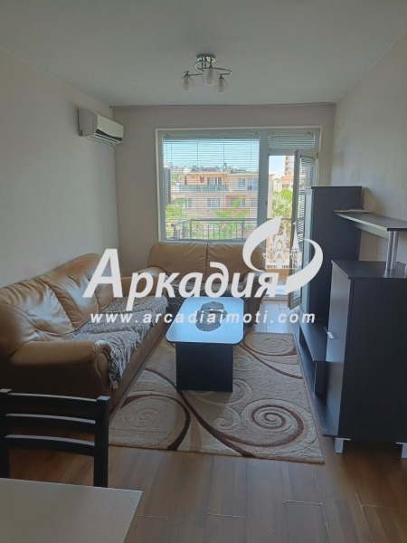 Продава 3-СТАЕН, гр. Пловдив, Въстанически, снимка 3 - Aпартаменти - 48008910