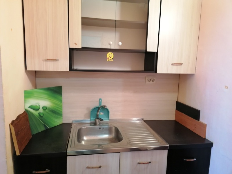 Продава МЕЗОНЕТ, гр. Шумен, Пазара, снимка 2 - Апартаменти - 52602462