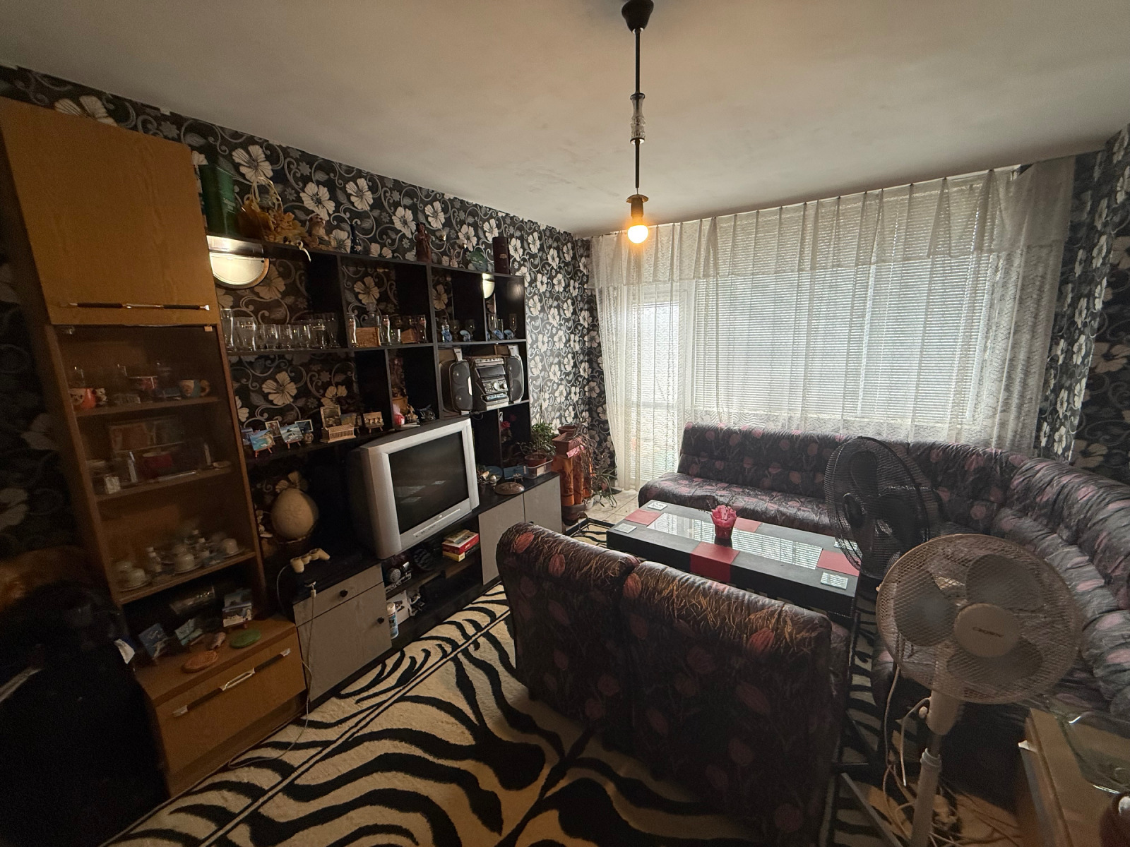 Продава 2-СТАЕН, гр. Плевен, 9-ти квартал, снимка 2 - Апартаменти - 53983682