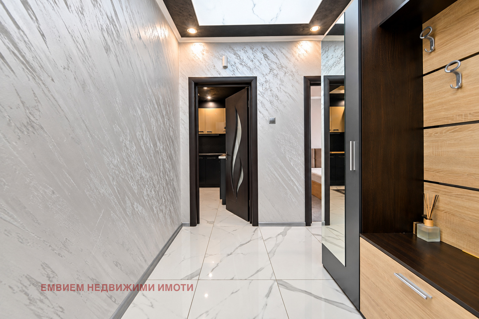 Продава 3-СТАЕН, гр. Ловеч, Дикисана, снимка 6 - Апартаменти - 56040616