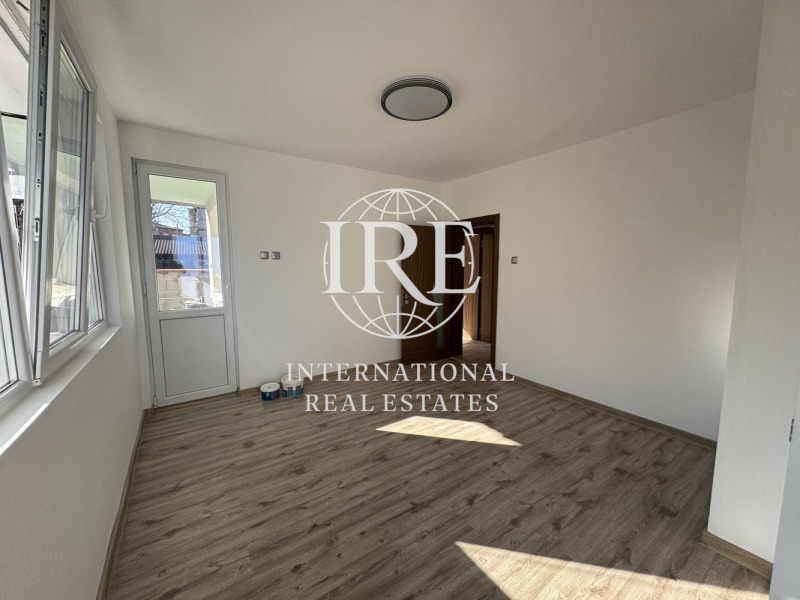 Продава 3-СТАЕН, гр. Варна, Галата, снимка 6 - Апартаменти - 53099148