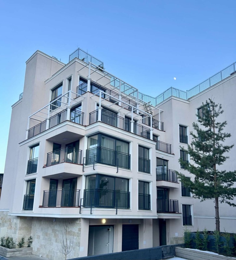Продава  4-стаен, град София, Витоша •  460 529 EUR • ID 79903198 — holmes.bg - [1] 