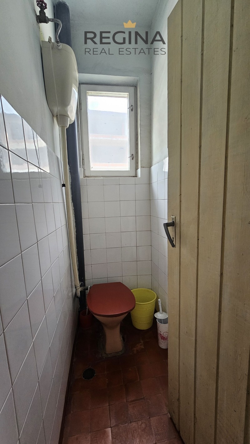 Продава  Етаж от къща област Пловдив , гр. Хисаря , 110 кв.м | 47257899 - изображение [13]