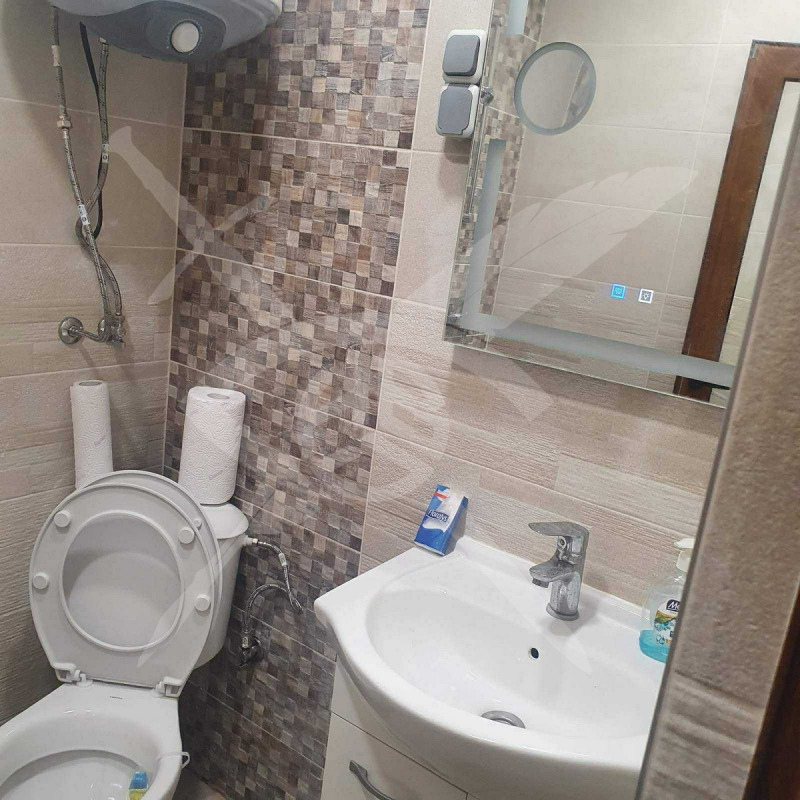 Продава КЪЩА, с. Кипра, област Варна, снимка 3 - Къщи - 52234184