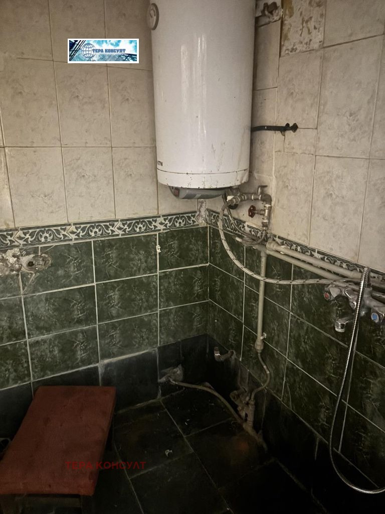 Продава КЪЩА, с. Дебнево, област Ловеч, снимка 12 - Къщи - 55555128