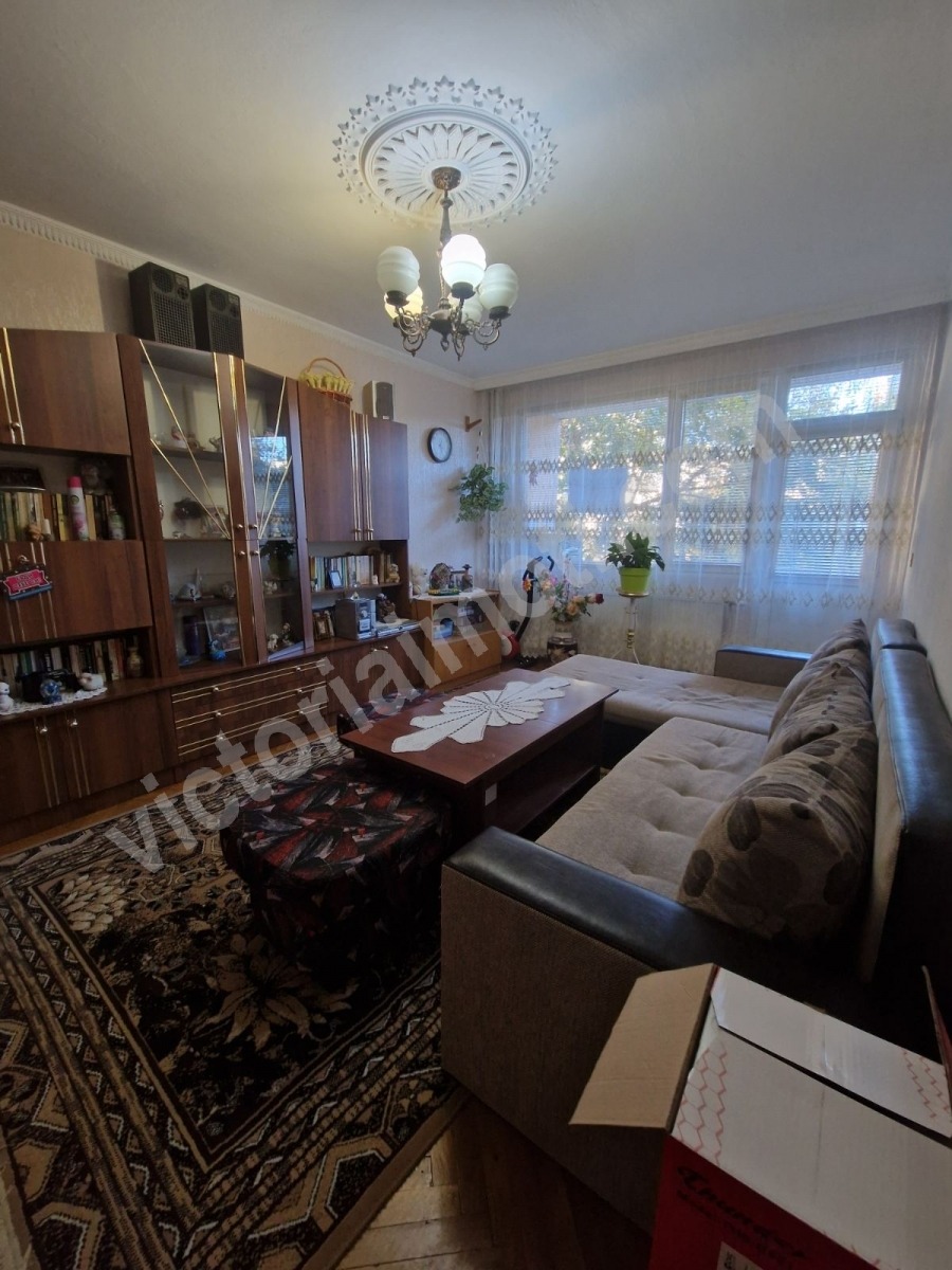 Продава 4-СТАЕН, гр. Велико Търново, Бузлуджа, снимка 3 - Апартаменти - 53772443