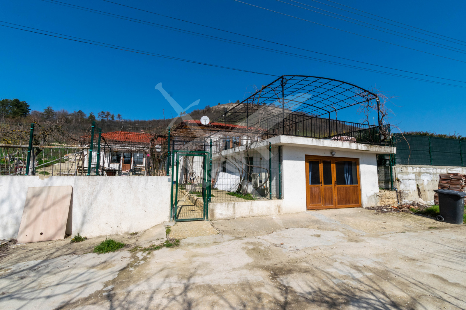 Продава КЪЩА, с. Кипра, област Варна, снимка 17 - Къщи - 54034775