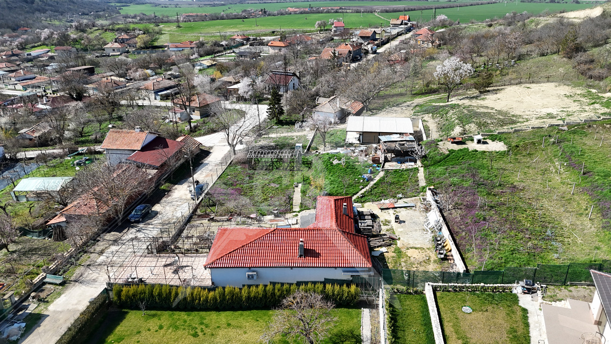 Продава КЪЩА, с. Кипра, област Варна, снимка 12 - Къщи - 54034775