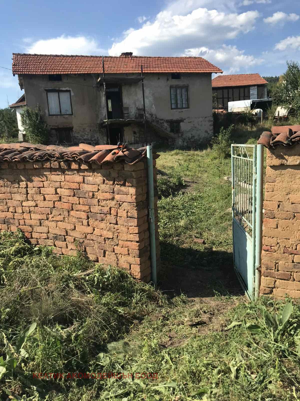 Продава КЪЩА, гр. Самоков, област София област, снимка 2 - Къщи - 53019483