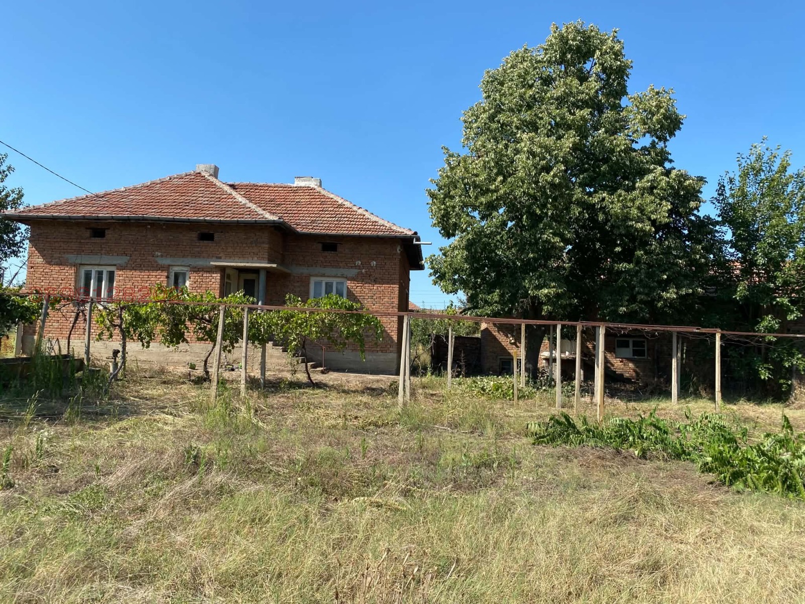 Продава КЪЩА, с. Загражден, област Плевен