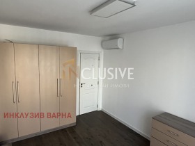 3-стаен град Варна, Бриз 8