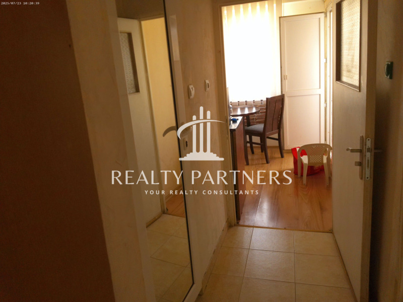 Продава  2-стаен град Перник , Тева , 67 кв.м | 66245360 - изображение [5]