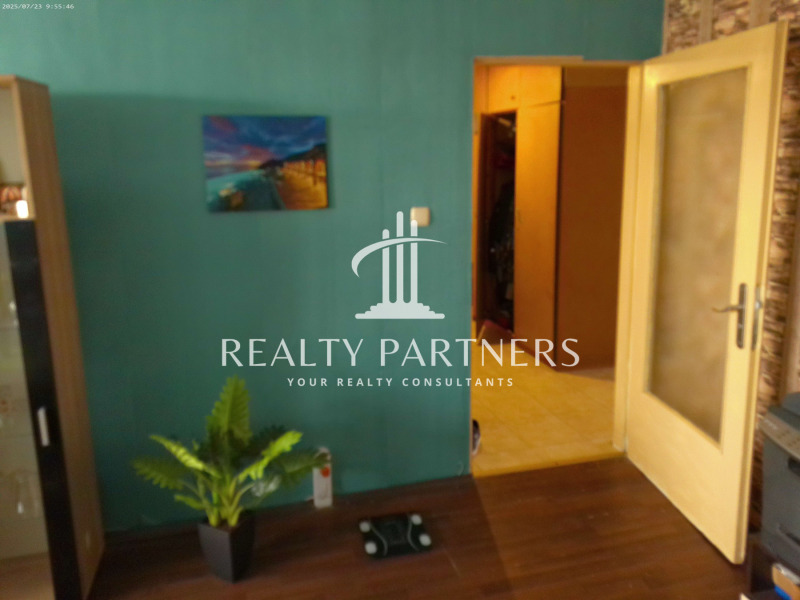 Продава  2-стаен град Перник , Тева , 67 кв.м | 66245360 - изображение [4]