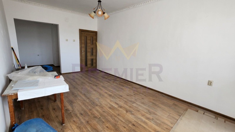 Продава 3-СТАЕН, гр. Варна, ХЕИ, снимка 5 - Aпартаменти - 47532987