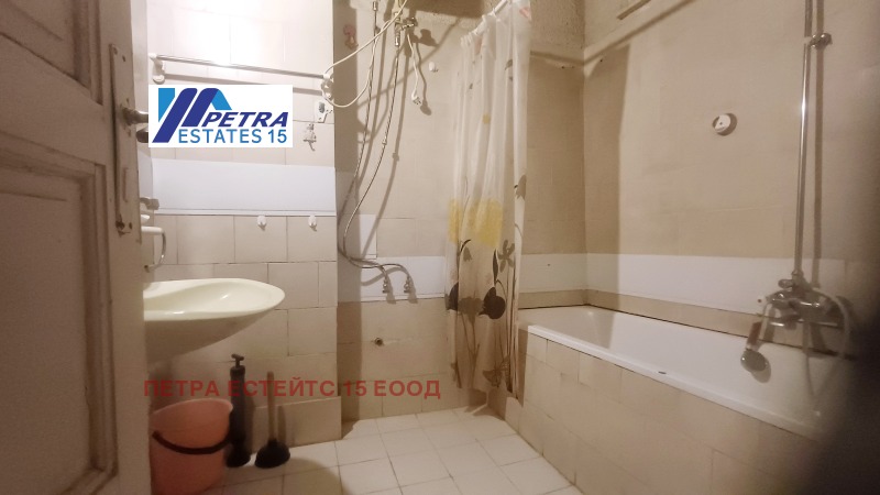 Продава 3-СТАЕН, гр. София, Център, снимка 8 - Апартаменти - 52846984