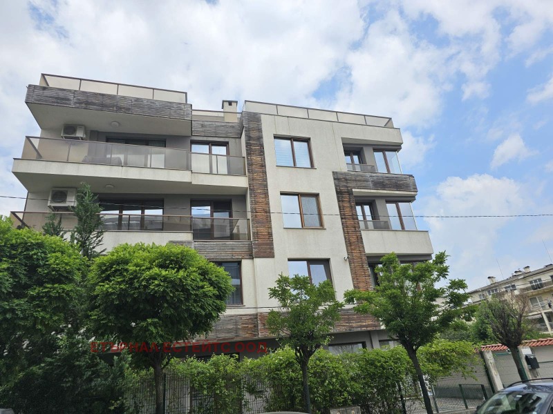 Til salg  Kontor Sofia , Vitosha , 90 kvm | 74101426